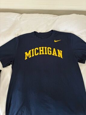 Nike University of Michigan Tee